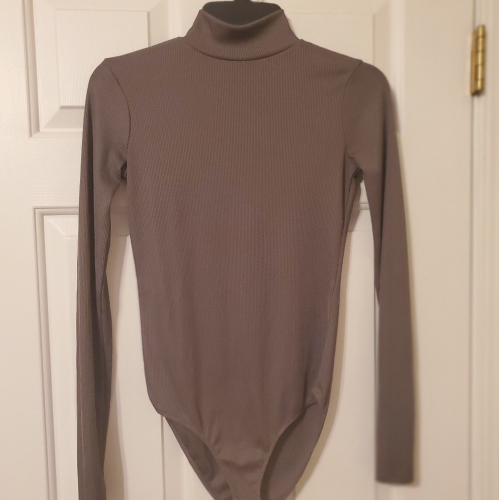 Zara bodysuit. Charcoal grey. Size S